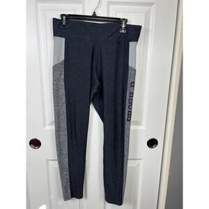 Victoria's Secret Pink Ultimate Gray Yoga pants Women's Large Leggings Pockets